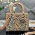 Dior M0565 Medium Lady D-Lite Bag Embroidery floral beads M1062 - Default Title - View 1