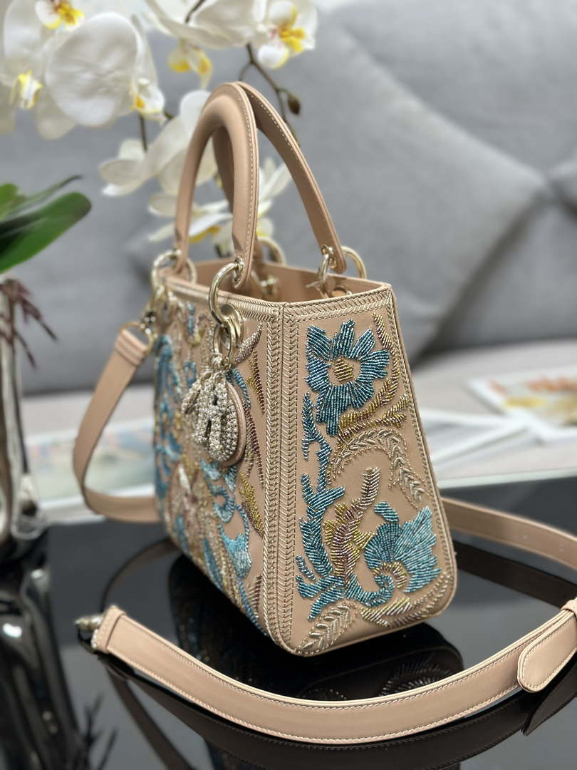 Dior M0565 Medium Lady D-Lite Bag Embroidery floral beads M1062 - Default Title - View 3