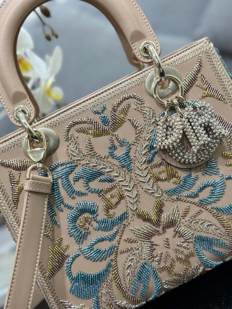 Dior M0565 Medium Lady D-Lite Bag Embroidery floral beads M1062 - Default Title - View 5