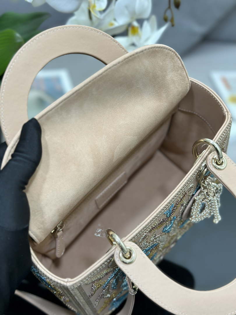 Dior M0565 Medium Lady D-Lite Bag Embroidery floral beads M1062 - Default Title - View 7