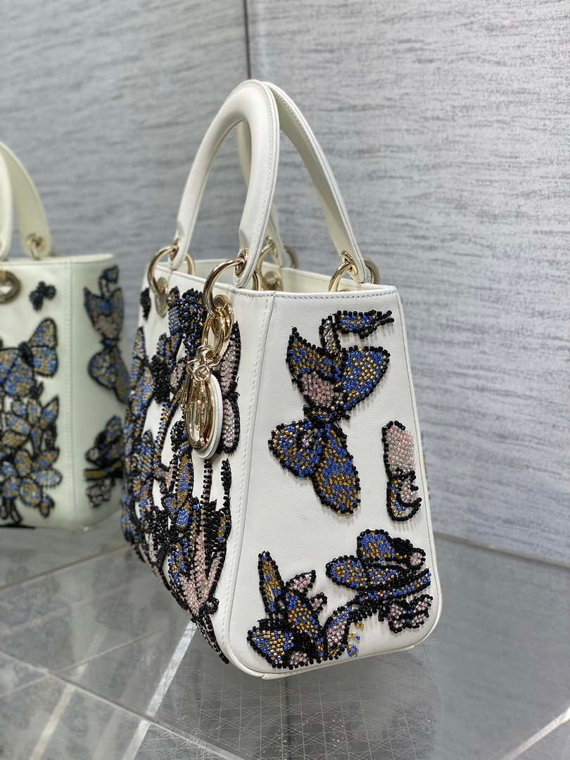 Dior M0565 Medium Lady D-Lite beaded Embroidery M1084