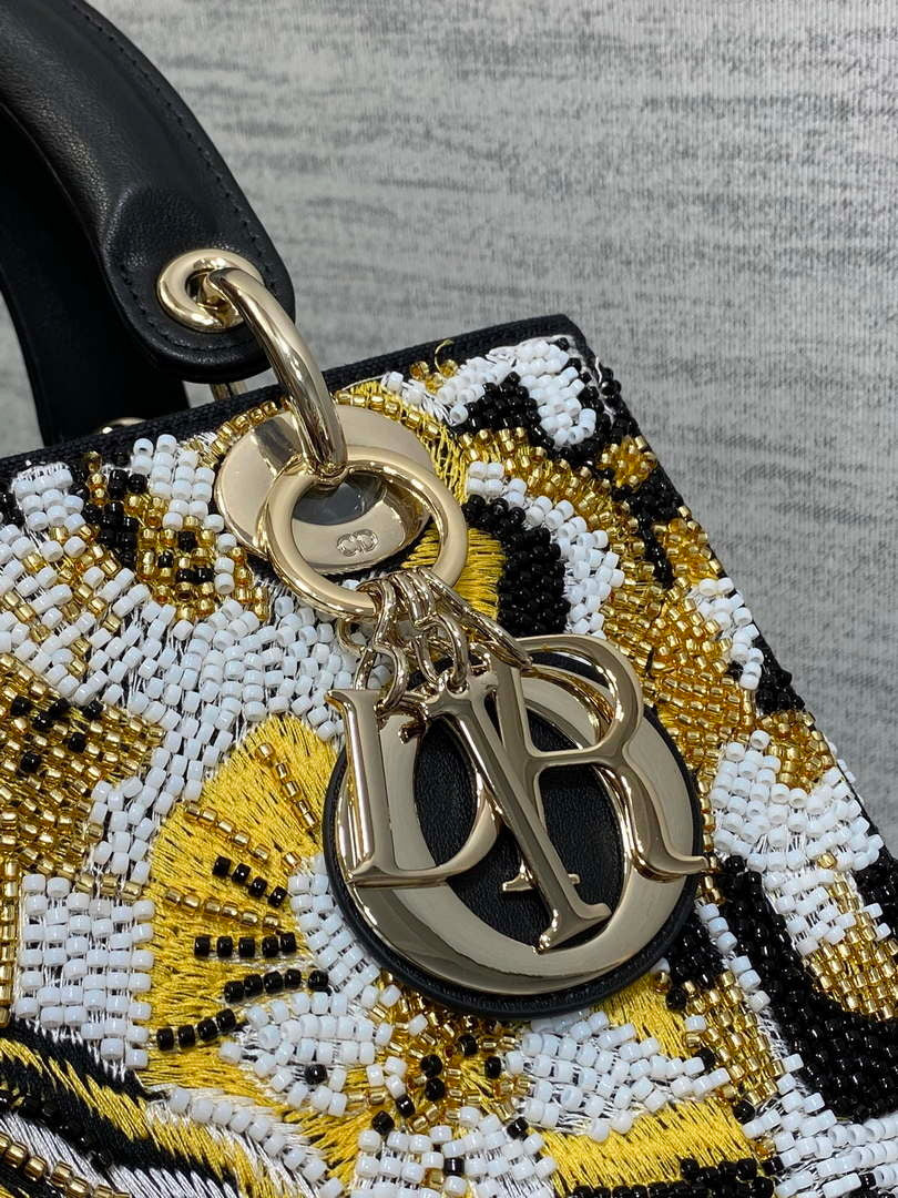 Dior M0565 Medium Lady D-Lite beaded Embroidery M1088 - Default Title - View 3