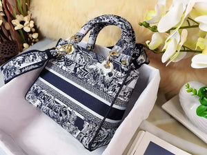 Dior M0565 Medium Lady D-Lite Black and White Toile de Jouy Embroidery M1021 - Default Title - View 7