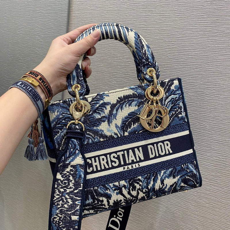 Dior M0565 Medium Lady D-lite Embroidery Bag Blue - Default Title - View 1