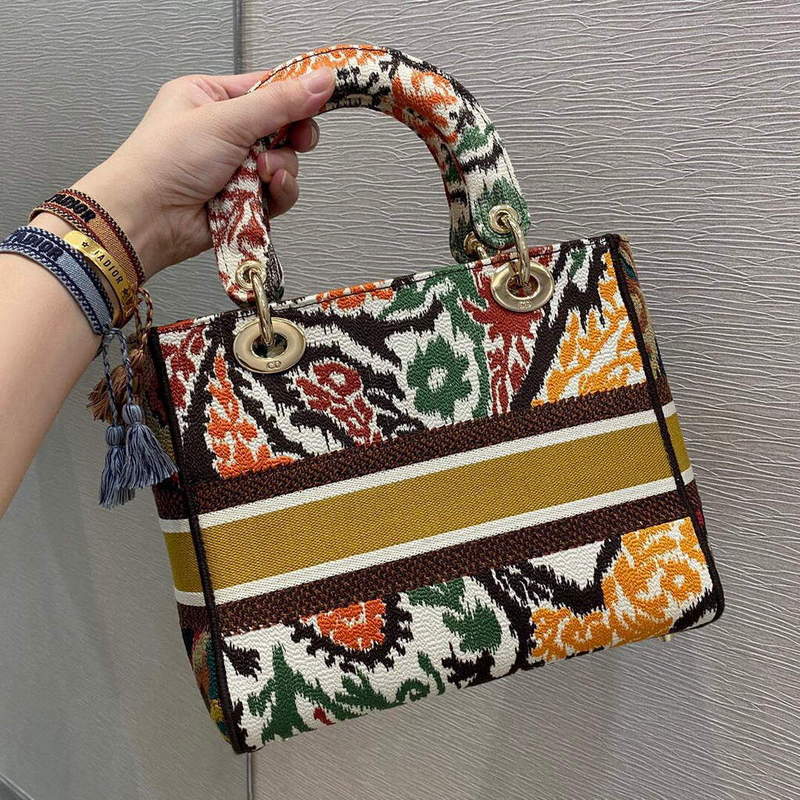 Dior M0565 Medium Lady D-lite Embroidery Bag - Default Title - View 3