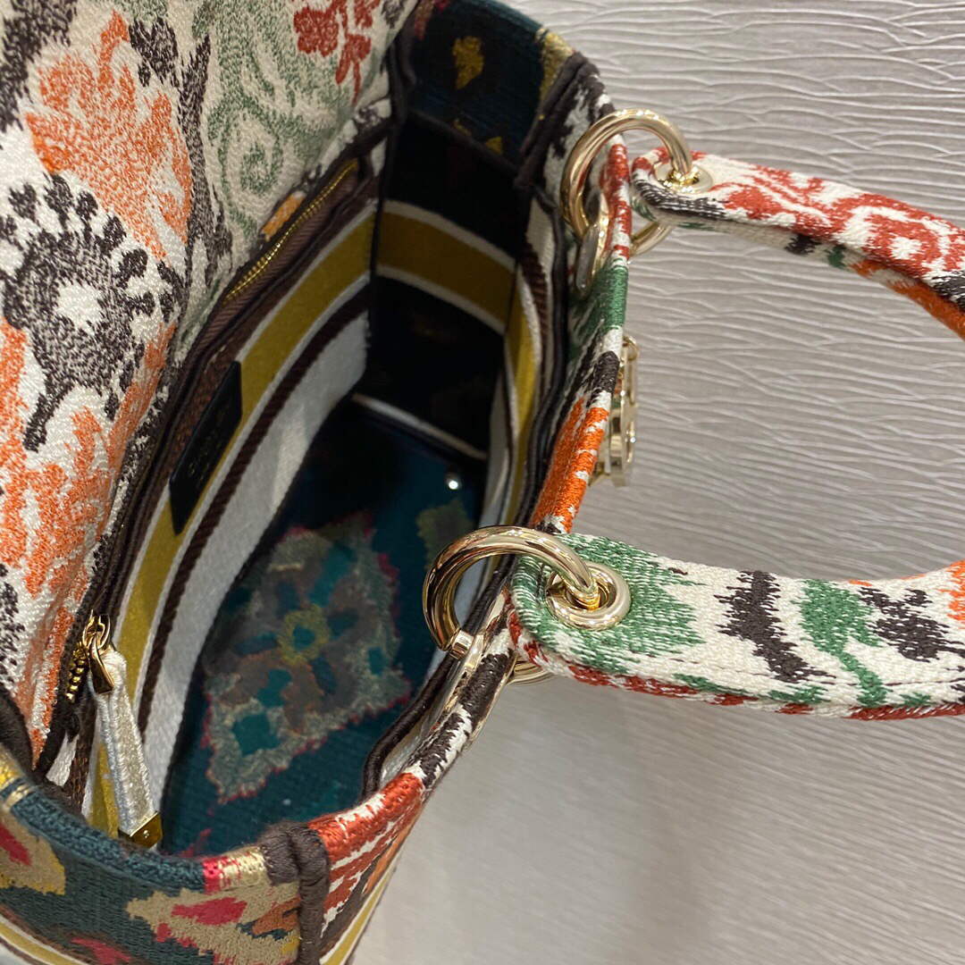 Dior M0565 Medium Lady D-lite Embroidery Bag - Default Title - View 8