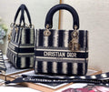 Dior M0565 Medium Lady D-lite Embroidery Bag