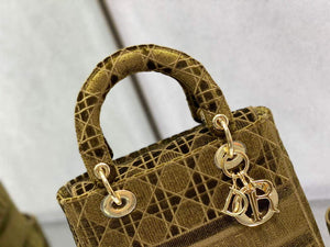 Dior M0565 Medium Lady D-lite Embroidery Bag - Default Title - View 3