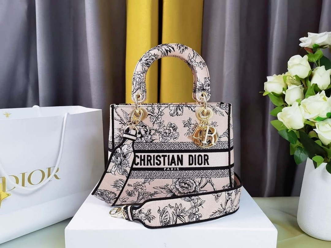 Dior M0565 Medium Lady D-Lite Multicolor Florilegio Embroidery M1032