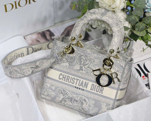 Dior M0565 Medium Lady D-Lite Blue Toile de Jouy Embroidery M1023 - Default Title - View 1