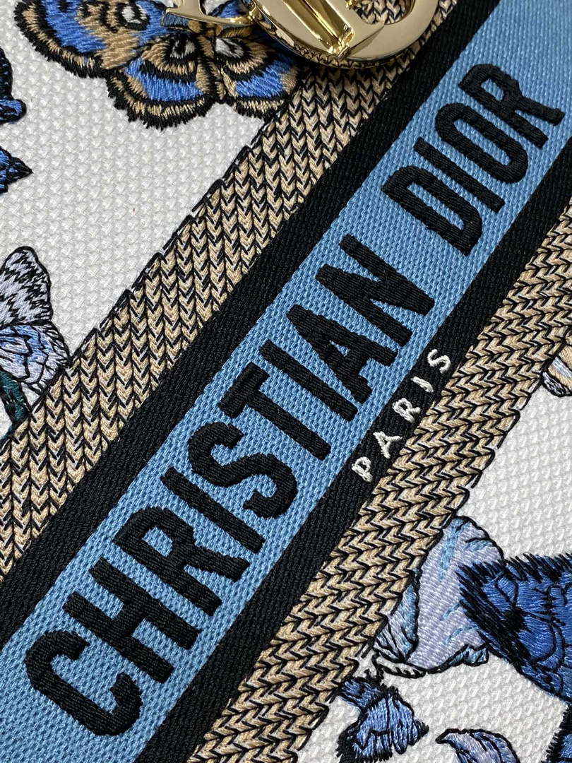 Dior M0565 Medium Lady D-Lite White and Pastel Midnight Blue Toile de Jouy Mexico M1039 - Default Title - View 4