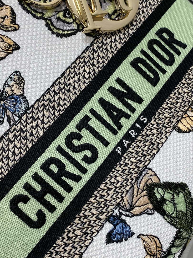 Dior M0565 Medium Lady D-Lite White Multicolor Toile de Jouy Mexico Embroidery M1038