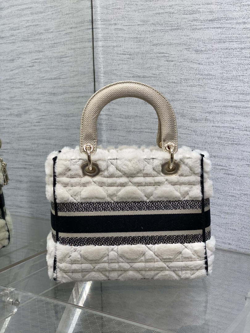 Dior M0565 Medium Lady D-Lite Wool Beige with Black M1035