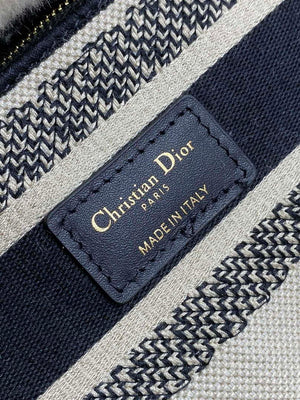 Dior M0565 Medium Lady D-Lite Wool Beige with Black M1035 - Default Title - View 9