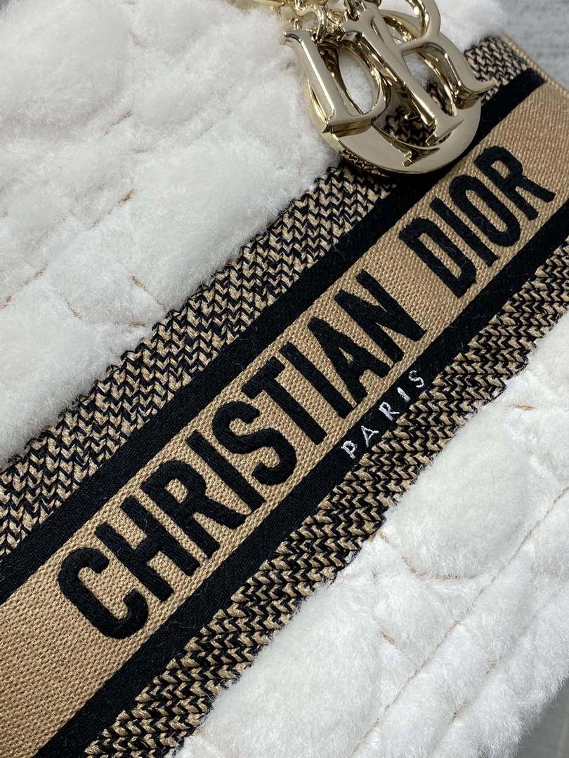 Dior M0565 Medium Lady D-Lite Wool Beige with Brown M1036