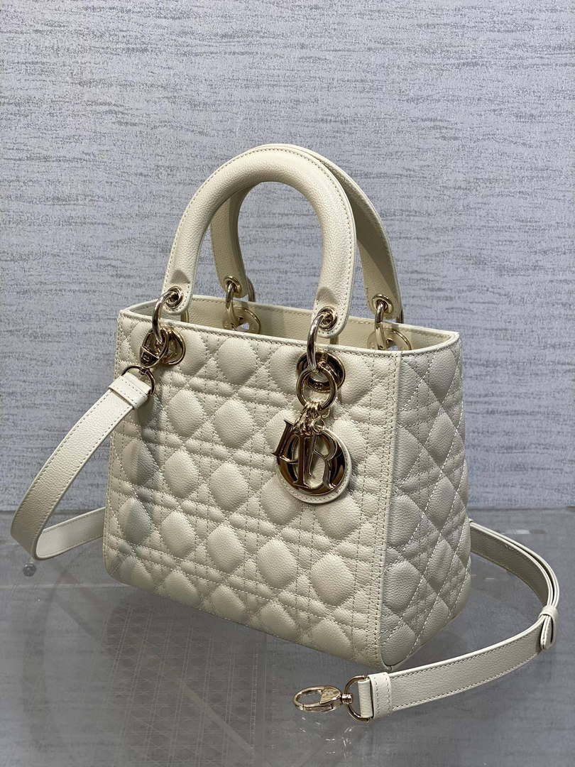 Dior M0565 Medium Lady Dior Bag Beige Grained Cannage Calfskin Gold