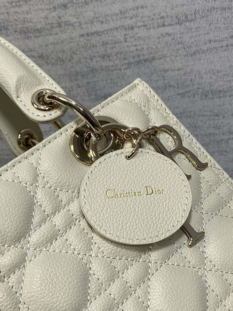 Dior M0565 Medium Lady Dior Bag Beige Grained Cannage Calfskin Gold