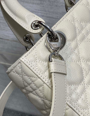 Dior M0565 Medium Lady Dior Bag Beige Grained Cannage Calfskin Silver - Default Title - View 5