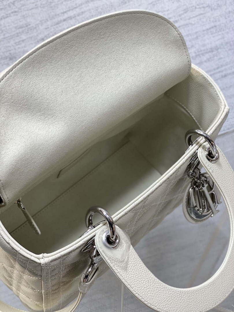 Dior M0565 Medium Lady Dior Bag Beige Grained Cannage Calfskin Silver