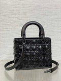 Dior M0565 Medium Lady Dior Bag  Black Cannage Calfskin with Diamond Motif