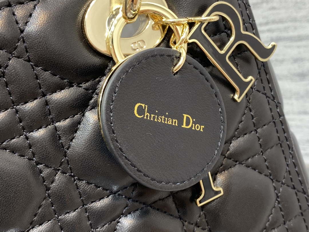 Dior M0565 Medium Lady Dior Bag Black Cannage Lambskin Enamel Hardware