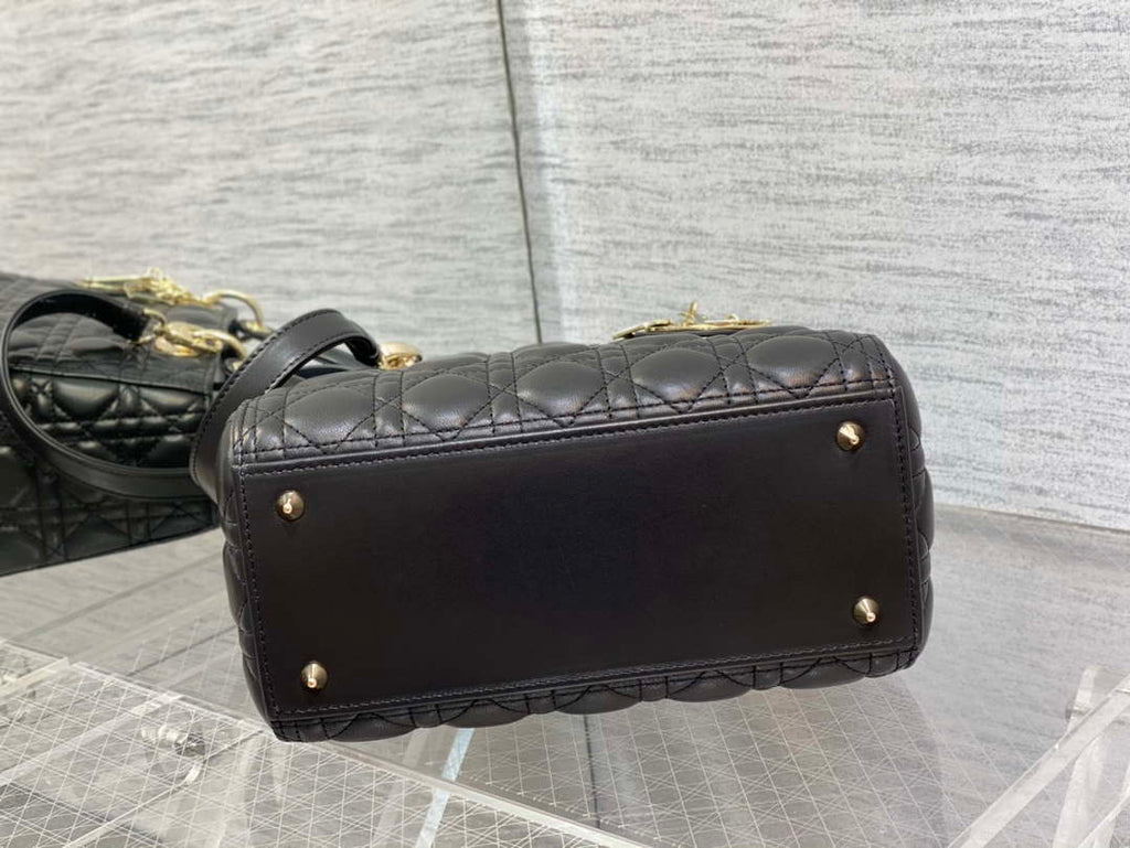 Dior M0565 Medium Lady Dior Bag Black Cannage Lambskin Enamel Hardware