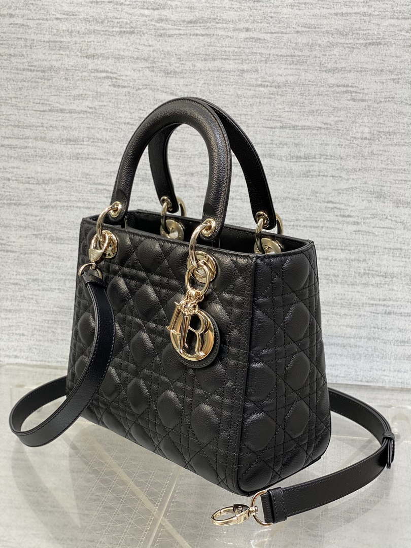 Dior M0565 Medium Lady Dior Bag Black Grained Cannage Calfskin Gold