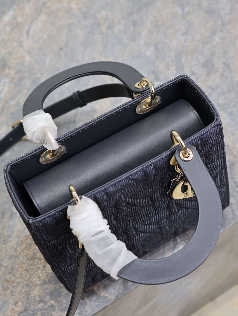 Dior M0565 Medium Lady Dior Bag Black Graphic canvas