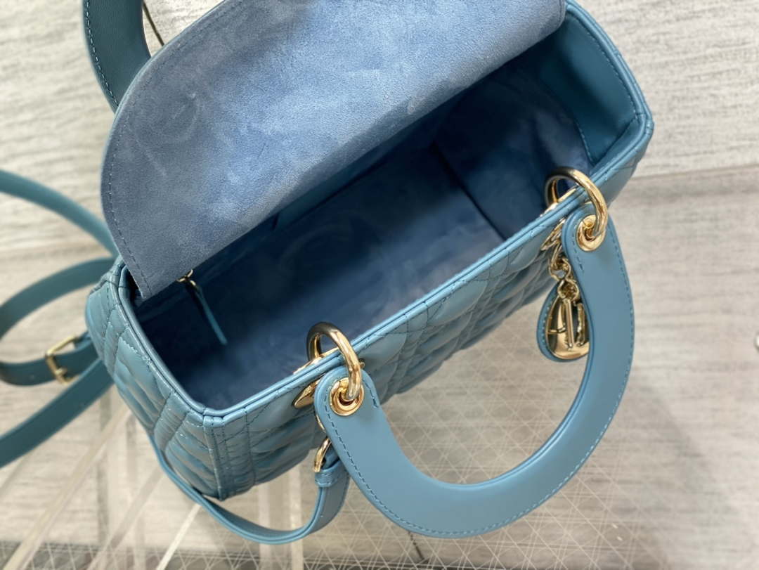 Dior M0565 Medium Lady Dior Bag Blue Cannage Lambskin Gold