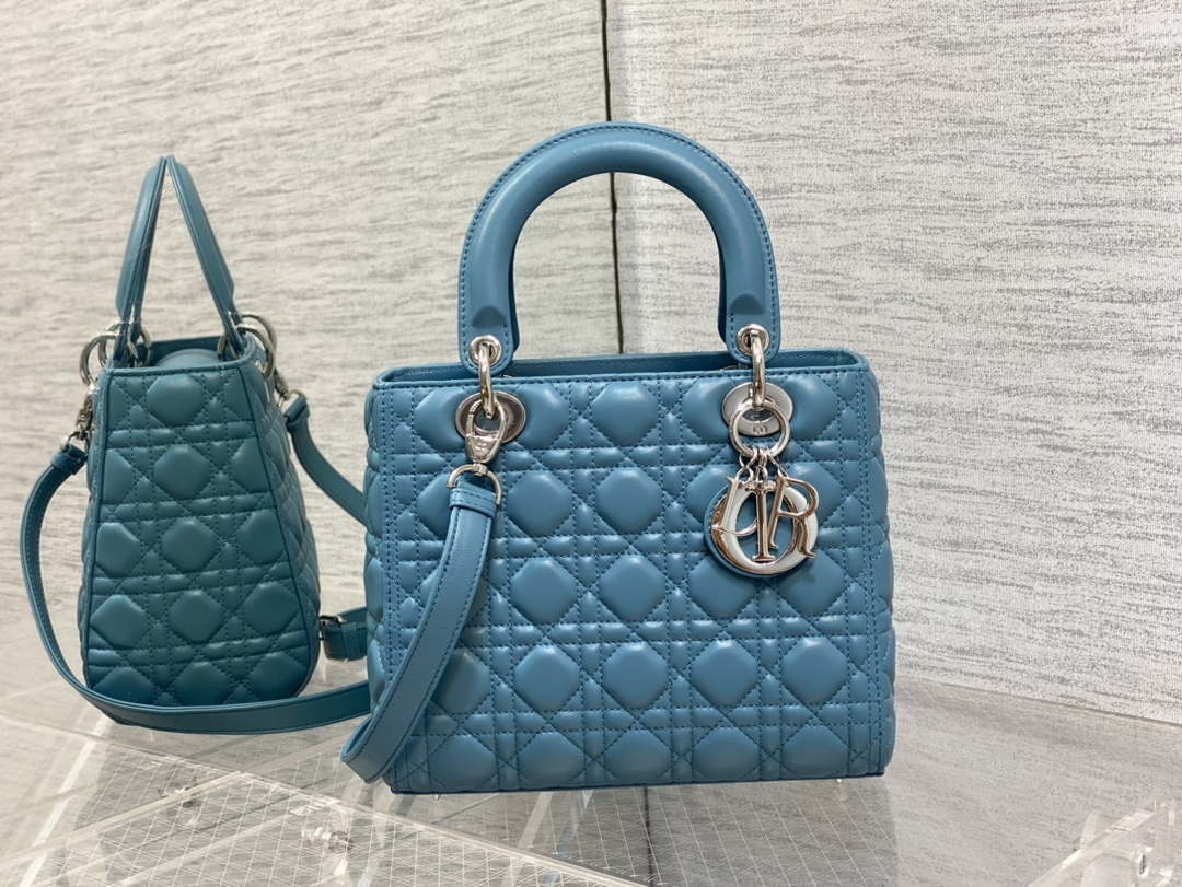 Dior M0565 Medium Lady Dior Bag Blue Cannage Lambskin Silver - Default Title - View 1