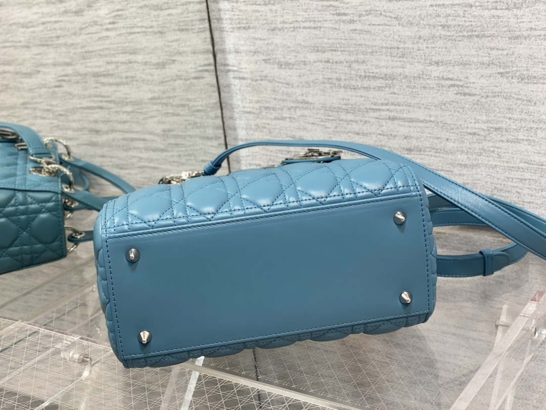 Dior M0565 Medium Lady Dior Bag Blue Cannage Lambskin Silver - Default Title - View 7