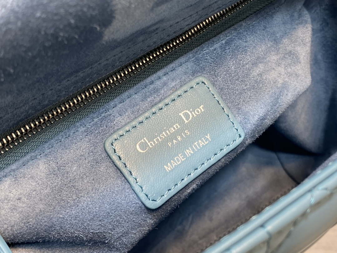 Dior M0565 Medium Lady Dior Bag Blue Cannage Lambskin Silver