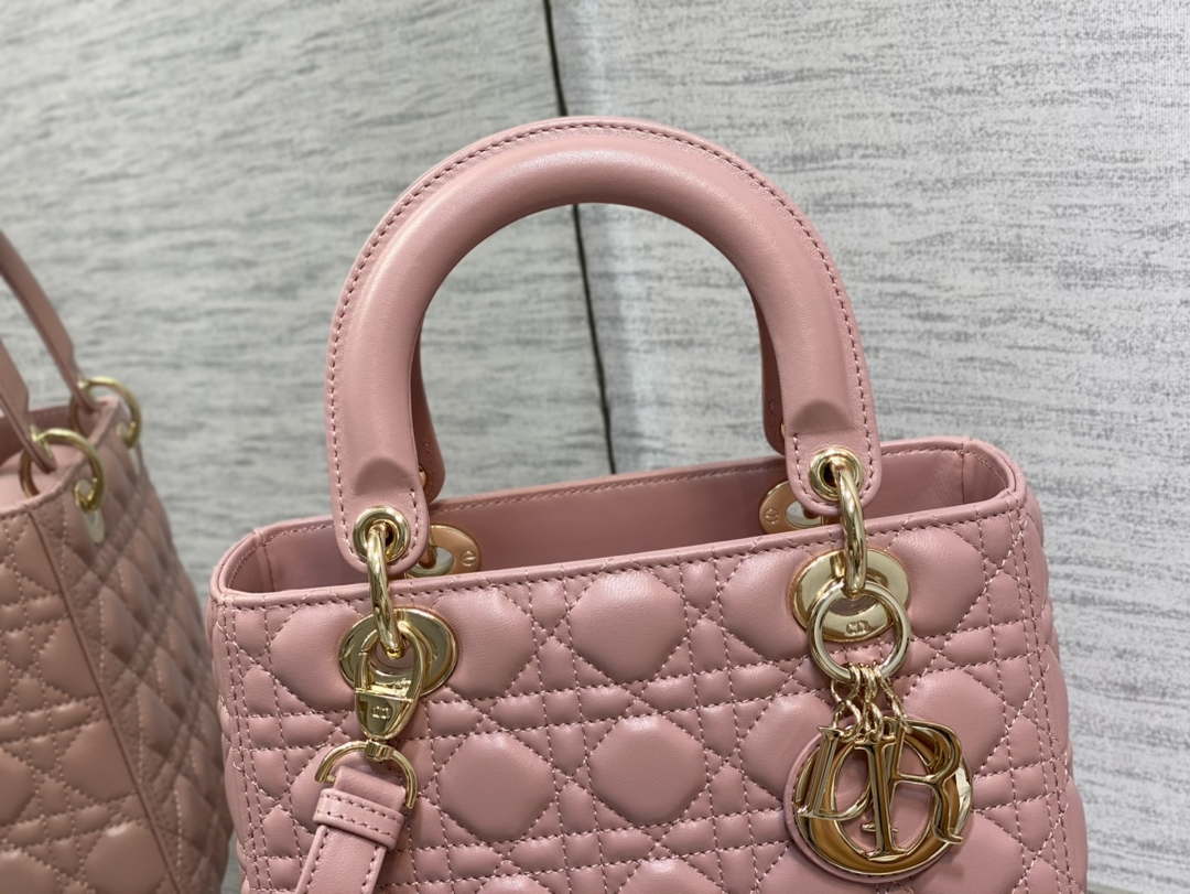Dior M0565 Medium Lady Dior Bag  Blush Cannage Lambskin Gold