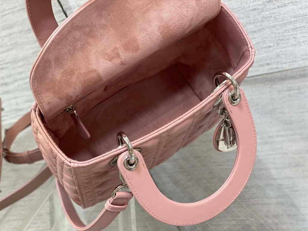 Dior M0565 Medium Lady Dior Bag  Blush Cannage Lambskin Silver