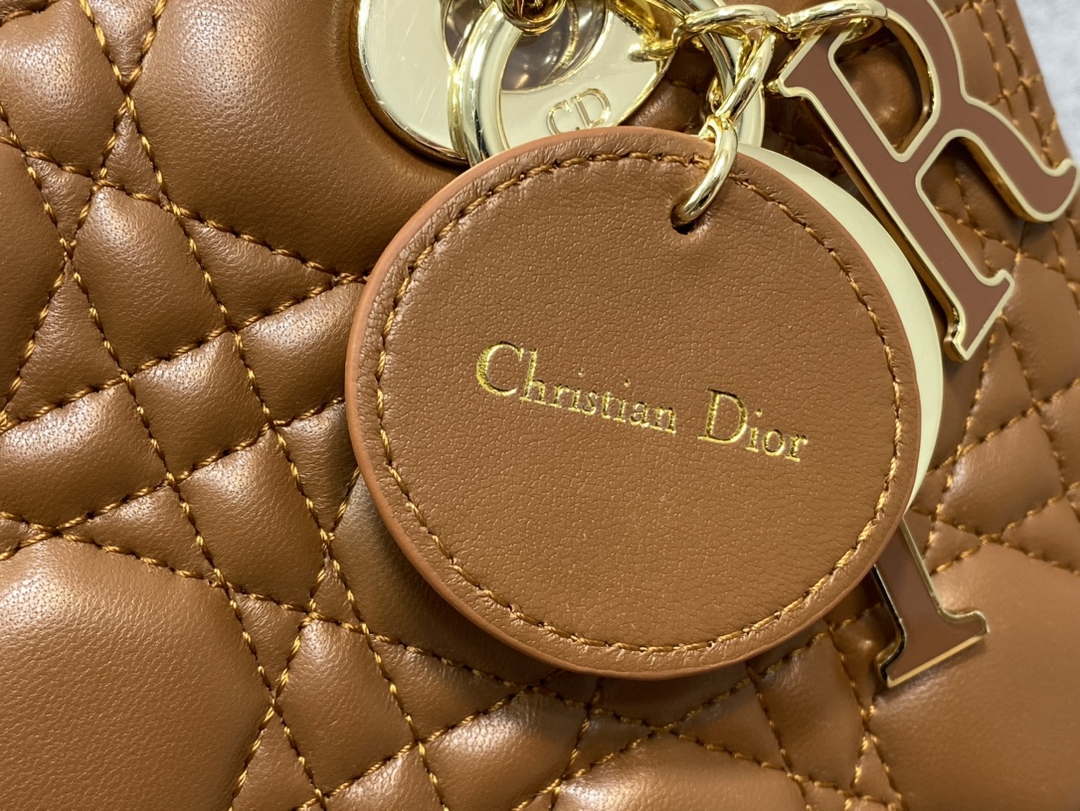 Dior M0565 Medium Lady Dior Bag Caramel Cannage Lambskin Enamel Hardware - Default Title - View 3