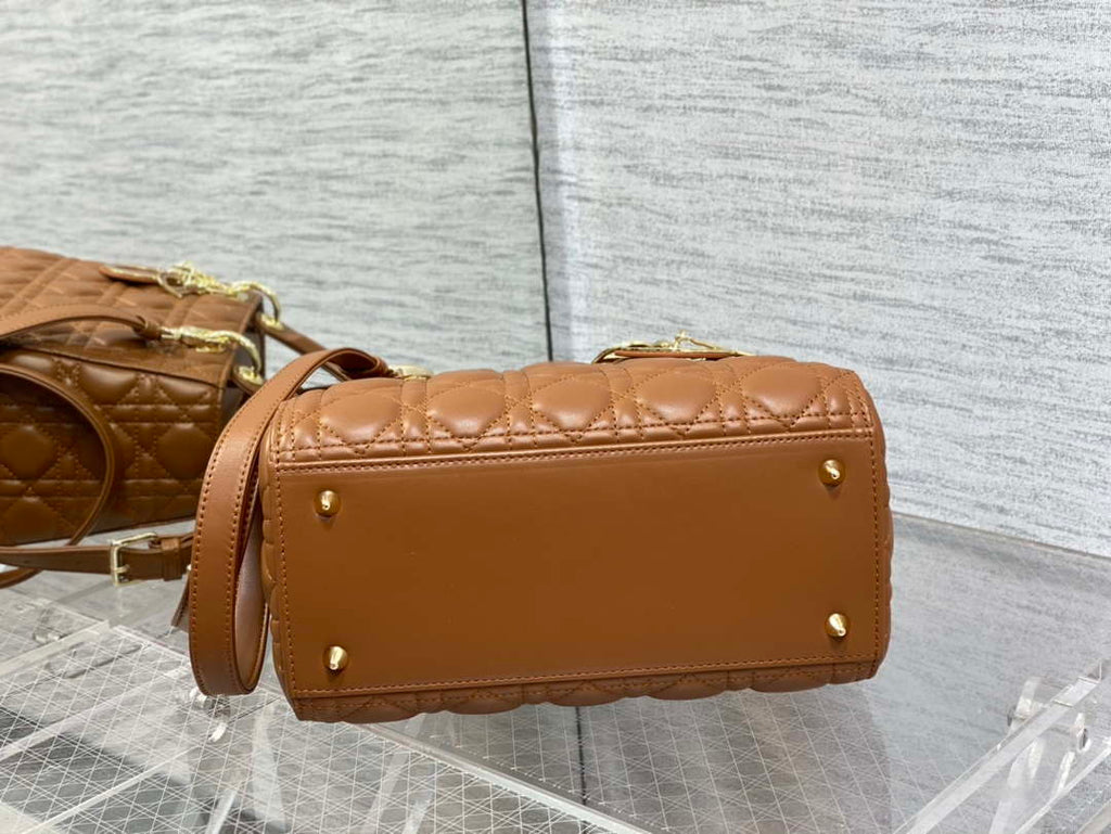 Dior M0565 Medium Lady Dior Bag Caramel Cannage Lambskin Enamel Hardware