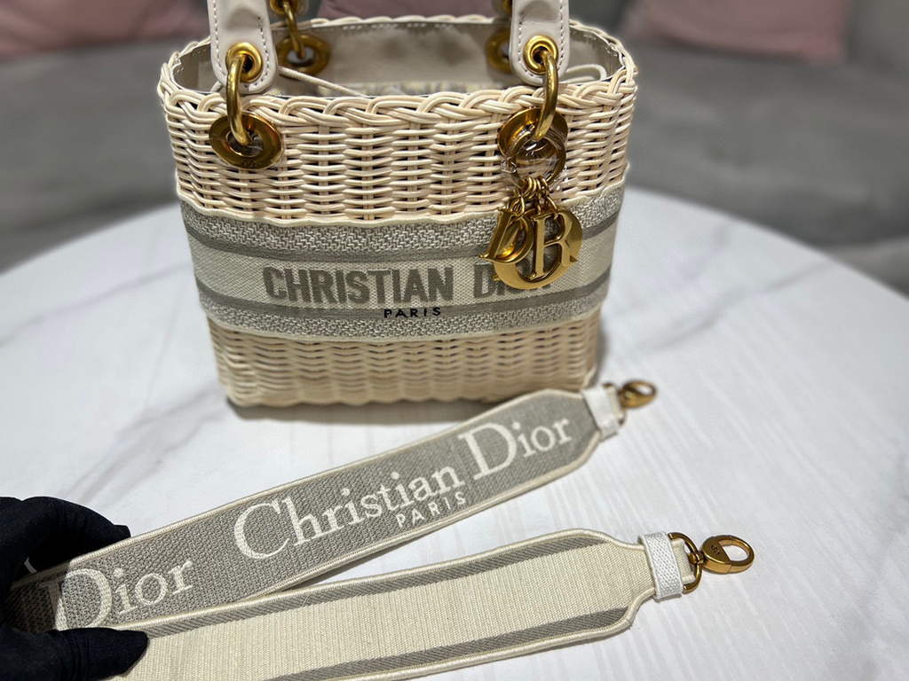 Dior M0565 Medium Lady Dior Bag Natural Wicker Grey