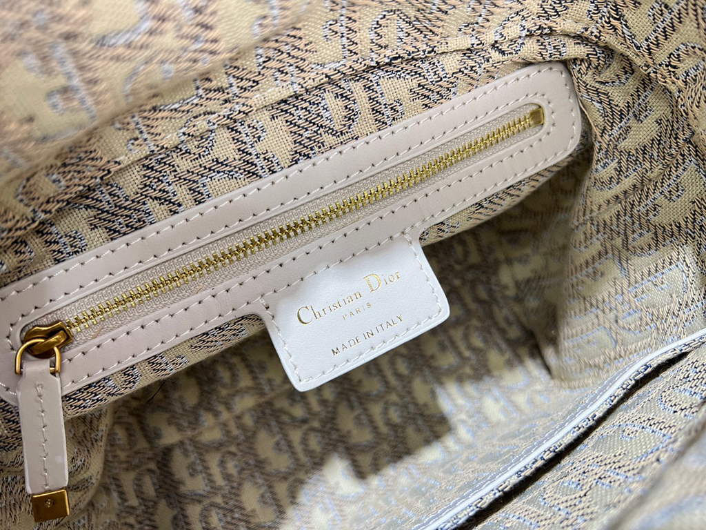Dior M0565 Medium Lady Dior Bag Natural Wicker Grey