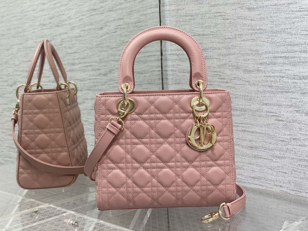 Dior M0565 Medium Lady Dior Bag Pink Grained Cannage Calfskin Gold - Default Title - View 1