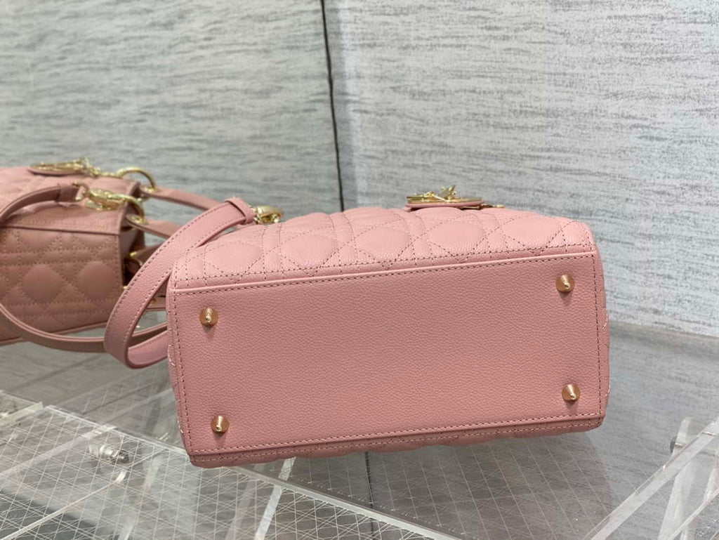 Dior M0565 Medium Lady Dior Bag Pink Grained Cannage Calfskin Gold