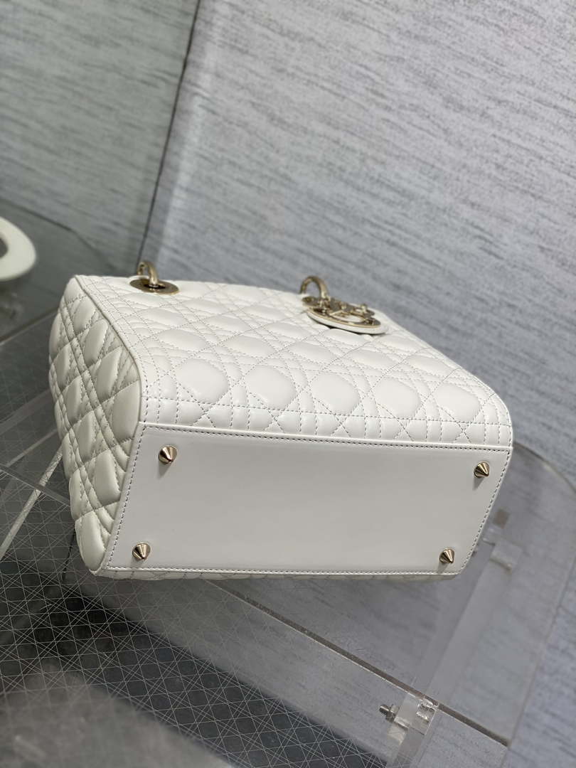 Dior M0565 Medium Lady Dior Bag  White Cannage Lambskin Gold