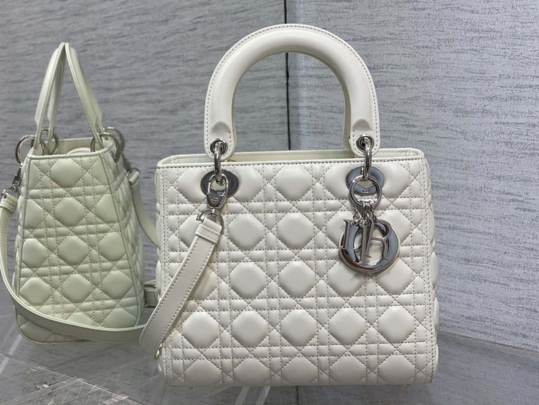 Dior M0565 Medium Lady Dior Bag White Cannage Lambskin Silver