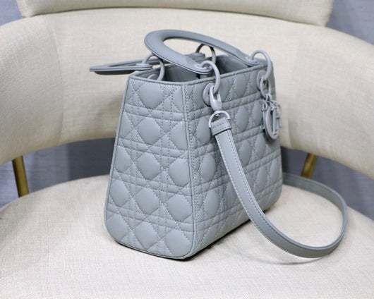 Dior M0565 Medium Lady Dior Cannage Calfskin Bag Grey
