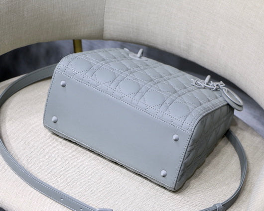 Dior M0565 Medium Lady Dior Cannage Calfskin Bag Grey - Default Title - View 7