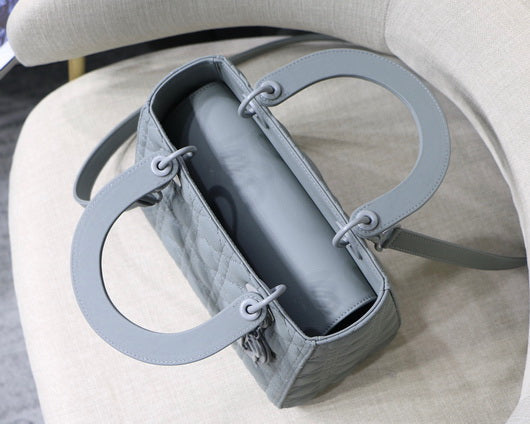 Dior M0565 Medium Lady Dior Cannage Calfskin Bag Grey