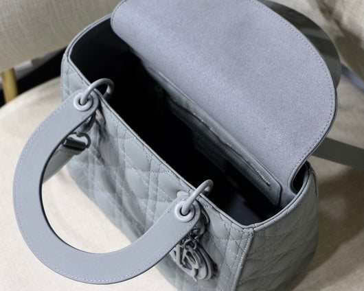 Dior M0565 Medium Lady Dior Cannage Calfskin Bag Grey