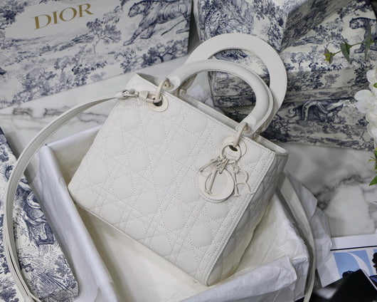 Dior M0565 Medium Lady Dior Cannage Calfskin Bag White - Default Title - View 1