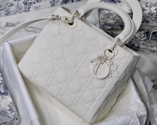 Dior M0565 Medium Lady Dior Cannage Calfskin Bag White