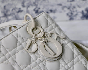 Dior M0565 Medium Lady Dior Cannage Calfskin Bag White - Default Title - View 3