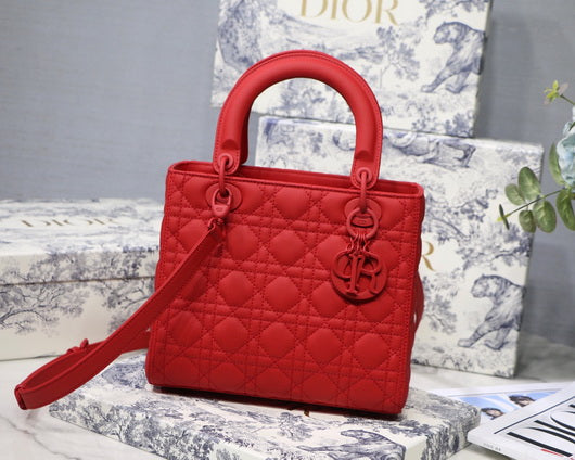 Dior M0565 Medium Lady Dior Cannage Calfskin Bag Red - Default Title - View 1
